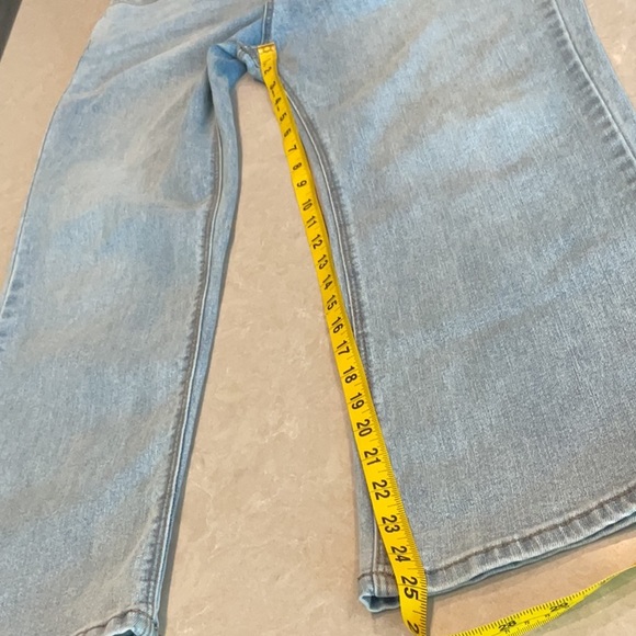 Curve Appeal Flare Ankle Jeans - Picture 6 of 10